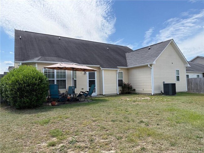 Building Photo - 2053 Gray Goose Loop