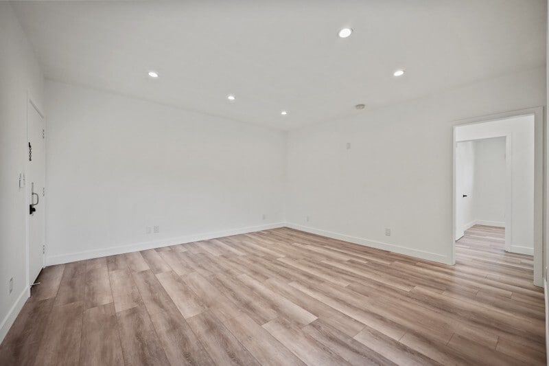 Building Photo - 2561 W Ave 30