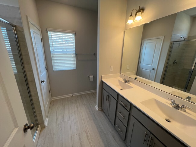 Building Photo - Room in Townhome on Herb Garden Way