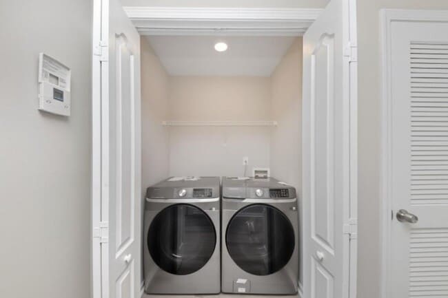 Building Photo - 3009 Fields Dr