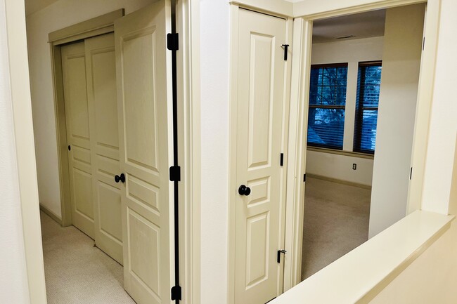 Building Photo - 2339 NW Labiche Ln