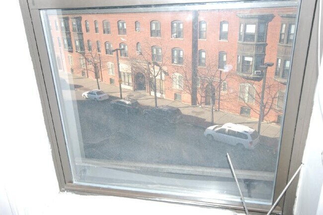 Building Photo - 610 Columbus Ave