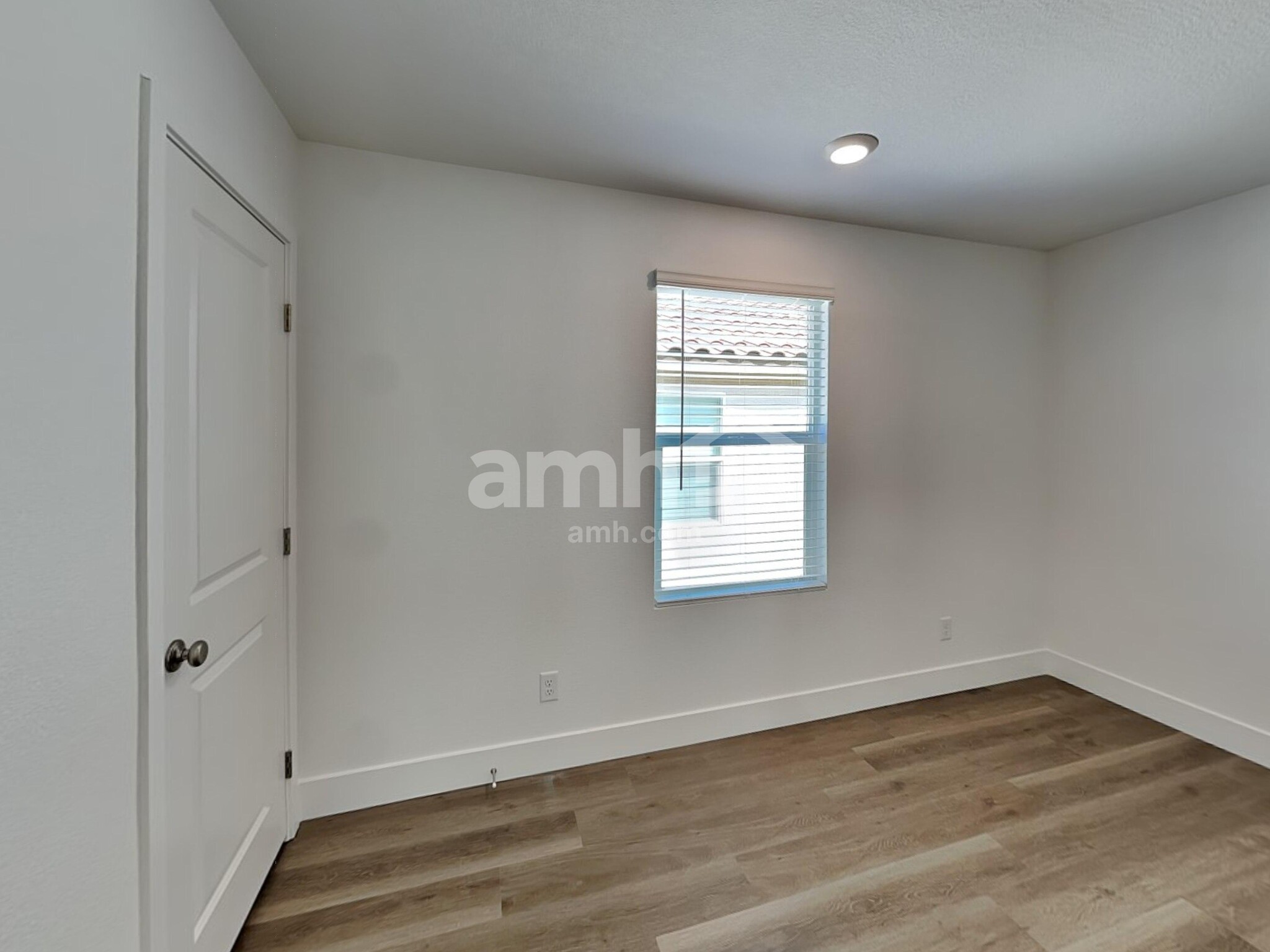 Building Photo - 9248 River Owl Ct