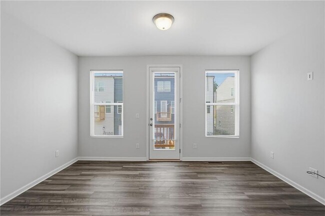Building Photo - 1422 Creekside Cir NW