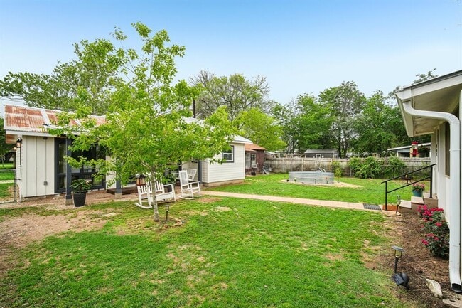 Building Photo - 801 Bishop St