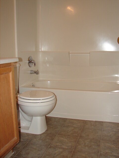 Building Photo - 5065 Stone Fence Dr