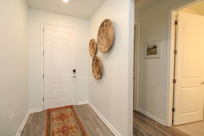 Building Photo - ** STUNNING 2012 NEW CONSTRUCTION 3/2 HOME...