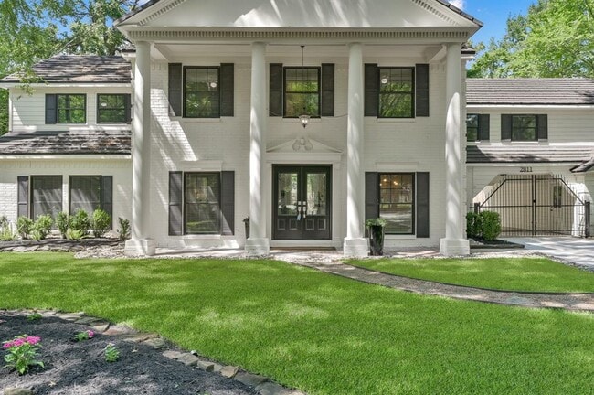 Building Photo - 2811 Crossvine Cir