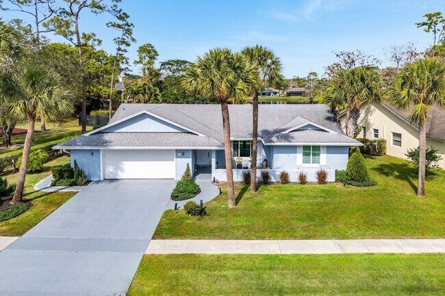 Building Photo - 847 Foresteria Ave