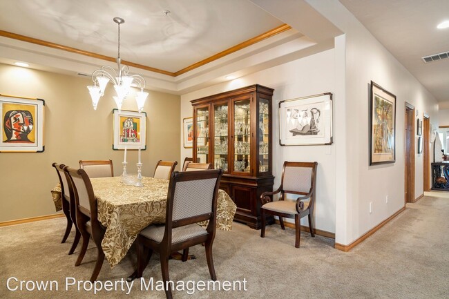 Building Photo - 3 br, 2.5 bath House - 386 Columbia Point ...