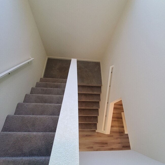 Building Photo - 2209 George Dr