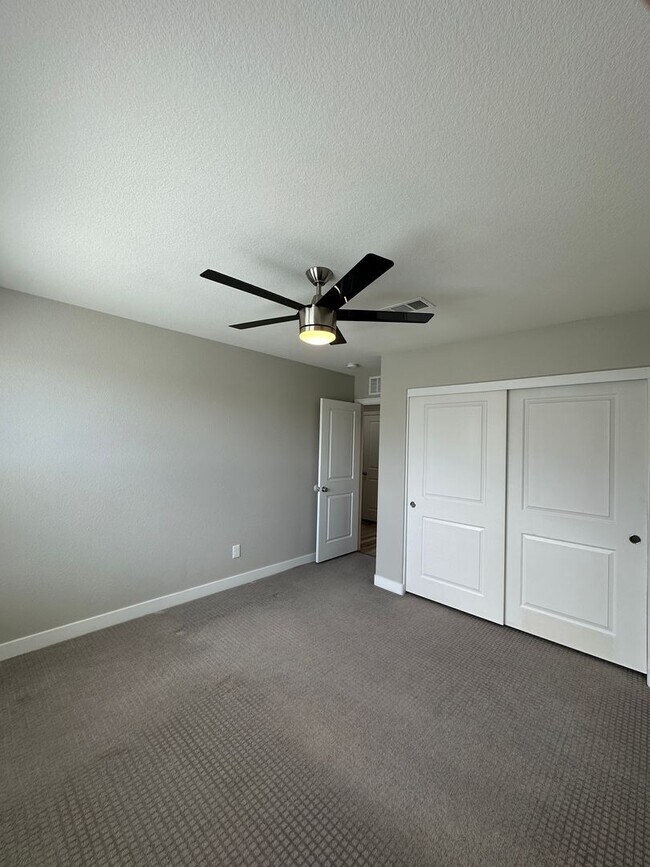 Building Photo - 7758 Meng Ct