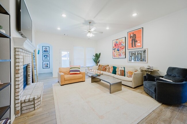 Building Photo - 5401 Constitution Ave