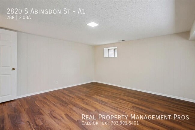 Building Photo - 2820 S Abingdon St