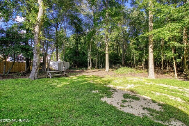 Building Photo - 61 Adamston Dr