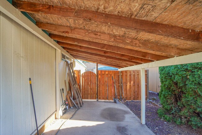 Building Photo - TWO BEDROOM MANUFACTURED HOME IN EAST COUNTY