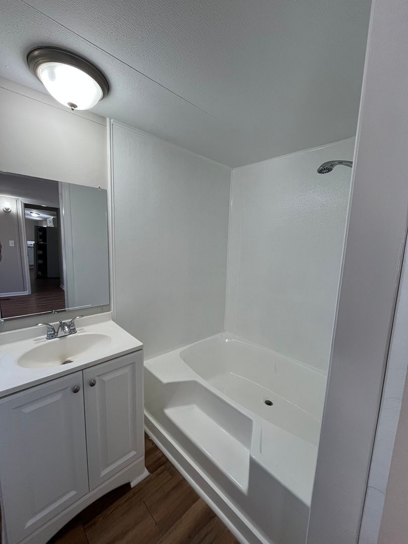 Building Photo - 6803 Waters Ave