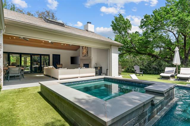 Building Photo - 6117 Merrymount Rd