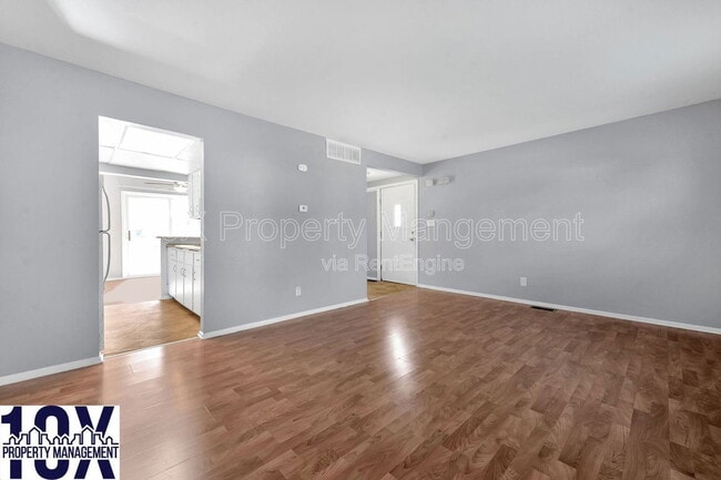 Building Photo - 3071 Rotunda Ct S