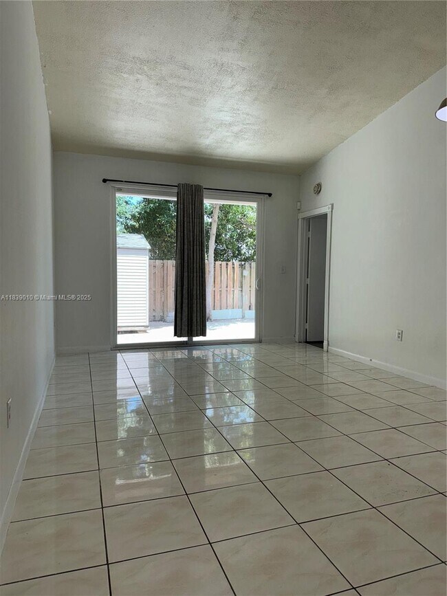 Building Photo - 6713 NW 188th Terrace