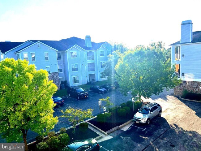 Building Photo - 7418 Hindon Cir