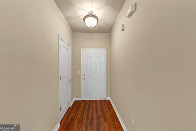 Building Photo - 363 Lobdale Falls Dr