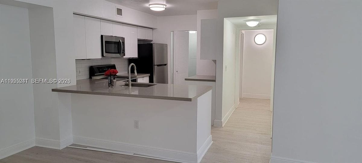 Building Photo - 12124 St.Andrews Place, 201