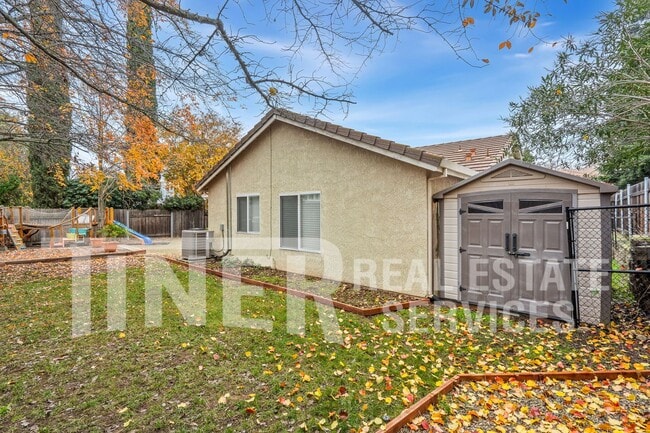 Building Photo - 134 John Henry Cir