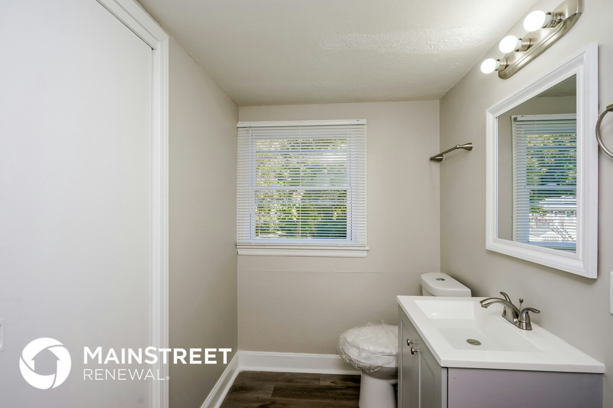 Building Photo - 3702 Iron Horse Way