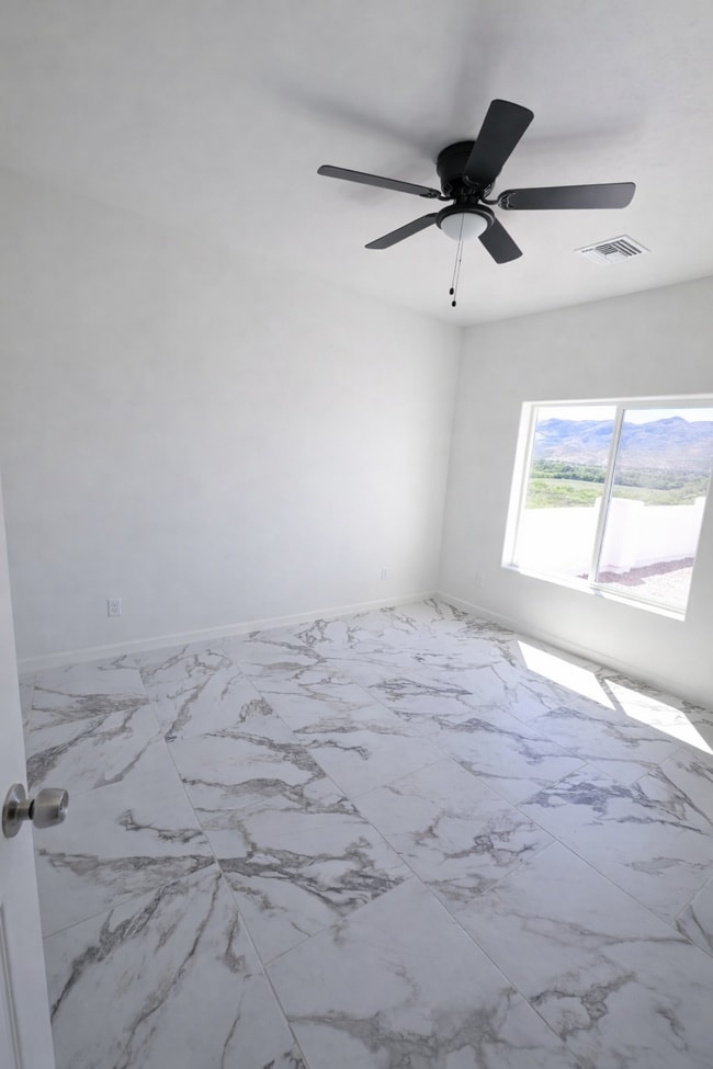 Building Photo - 115 Via Finlandia