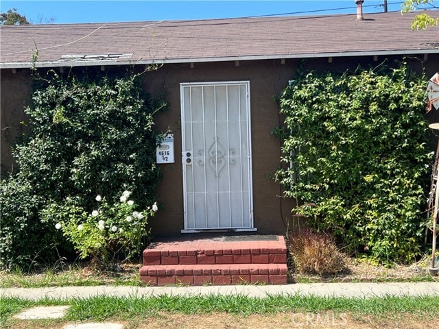 Primary Photo - 4616 W 111th St