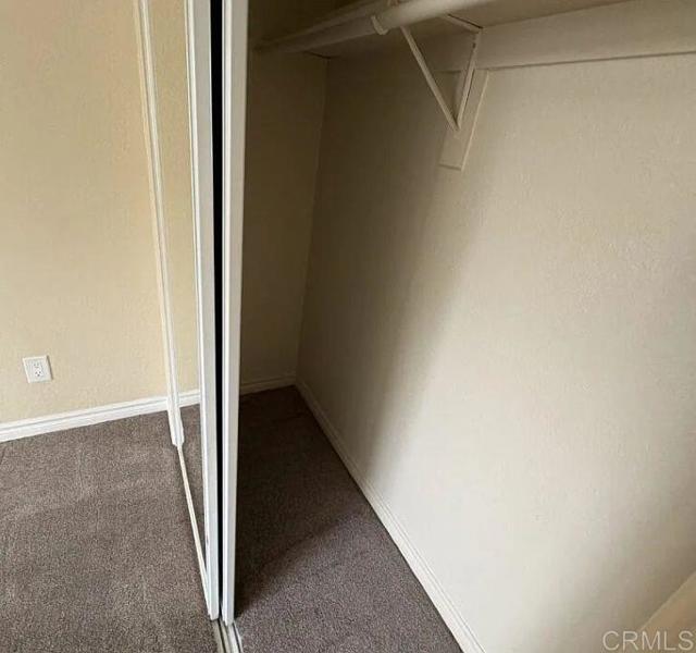 Building Photo - 1845 Bayview Heights Dr