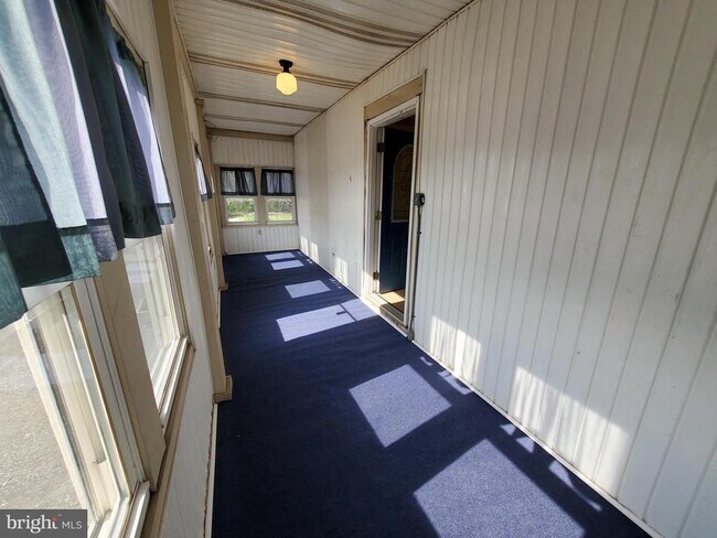 Building Photo - 191 W Cohawkin Rd