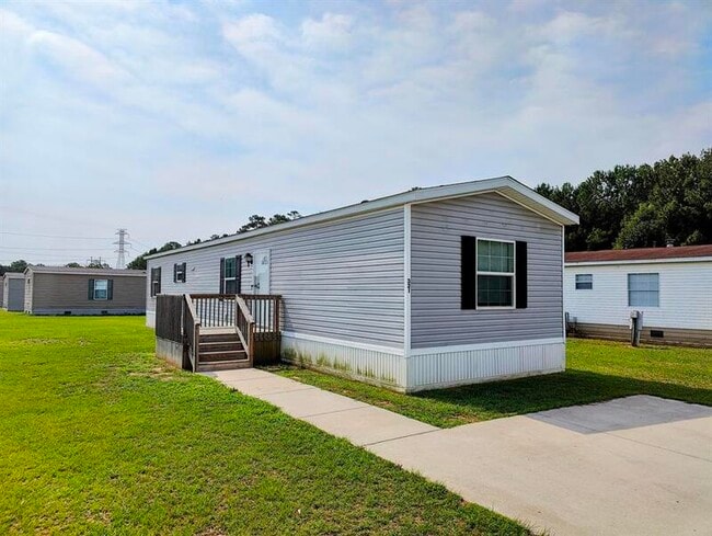 Building Photo - 321 Dawn Dr