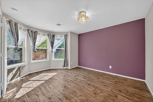 Building Photo - 14574 Empanada Dr