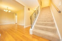 Building Photo - 2507 Cayuga St