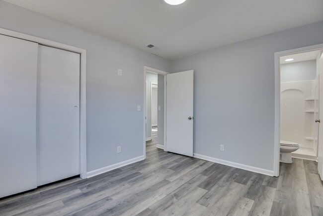 Building Photo - 1709 Forest Creek Ct