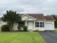 Building Photo - 237 Kattawar Cir