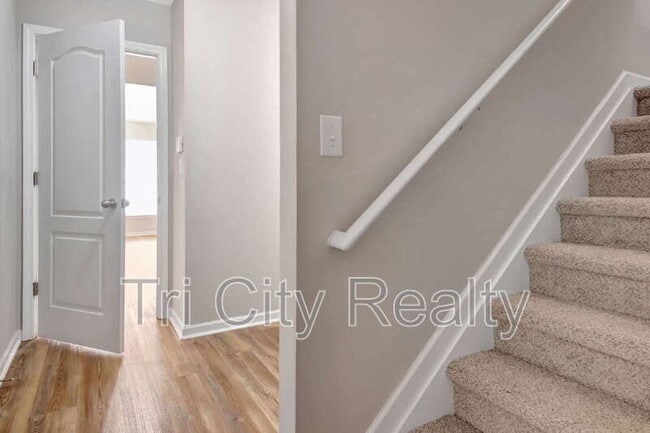 Building Photo - 342 Hunterian Pl