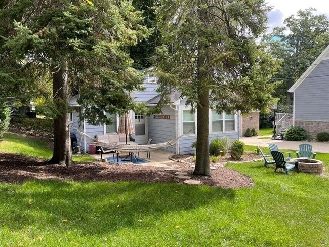 Building Photo - 3 Geneva Ln