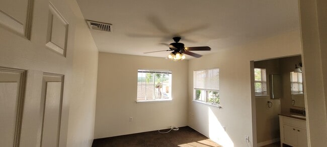 Building Photo - Spacious 3-Bedroom Home in Tropics at Waik...
