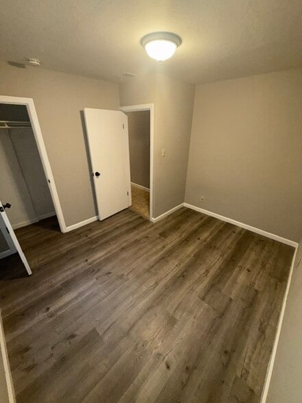 Building Photo - 219 W California Ave