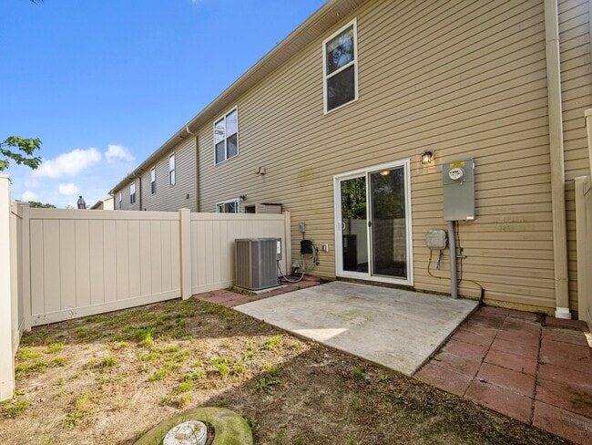 Building Photo - Welcome to Boyington Place!