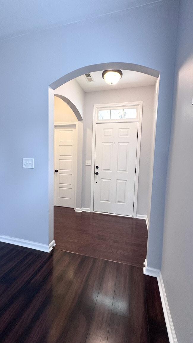 Building Photo - 429 Bald Cypress Ln