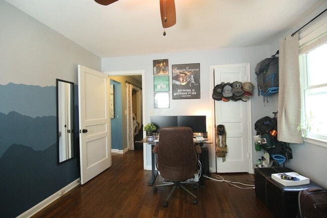 Building Photo - Awesome Cottage in the Heart of Inglewood/...
