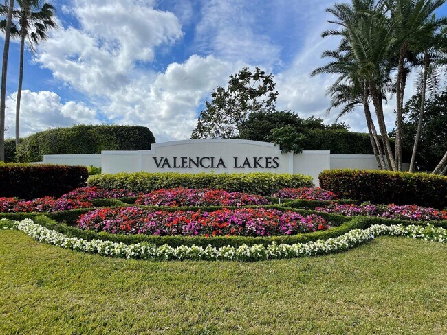 Building Photo - 11595 Pamplona Blvd