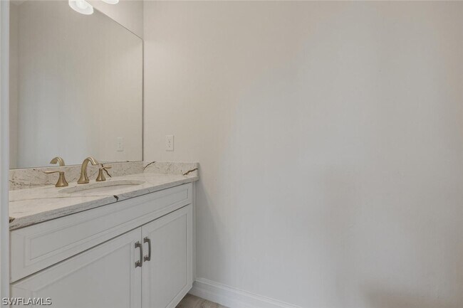 Building Photo - 28053 Captiva Shell Lp