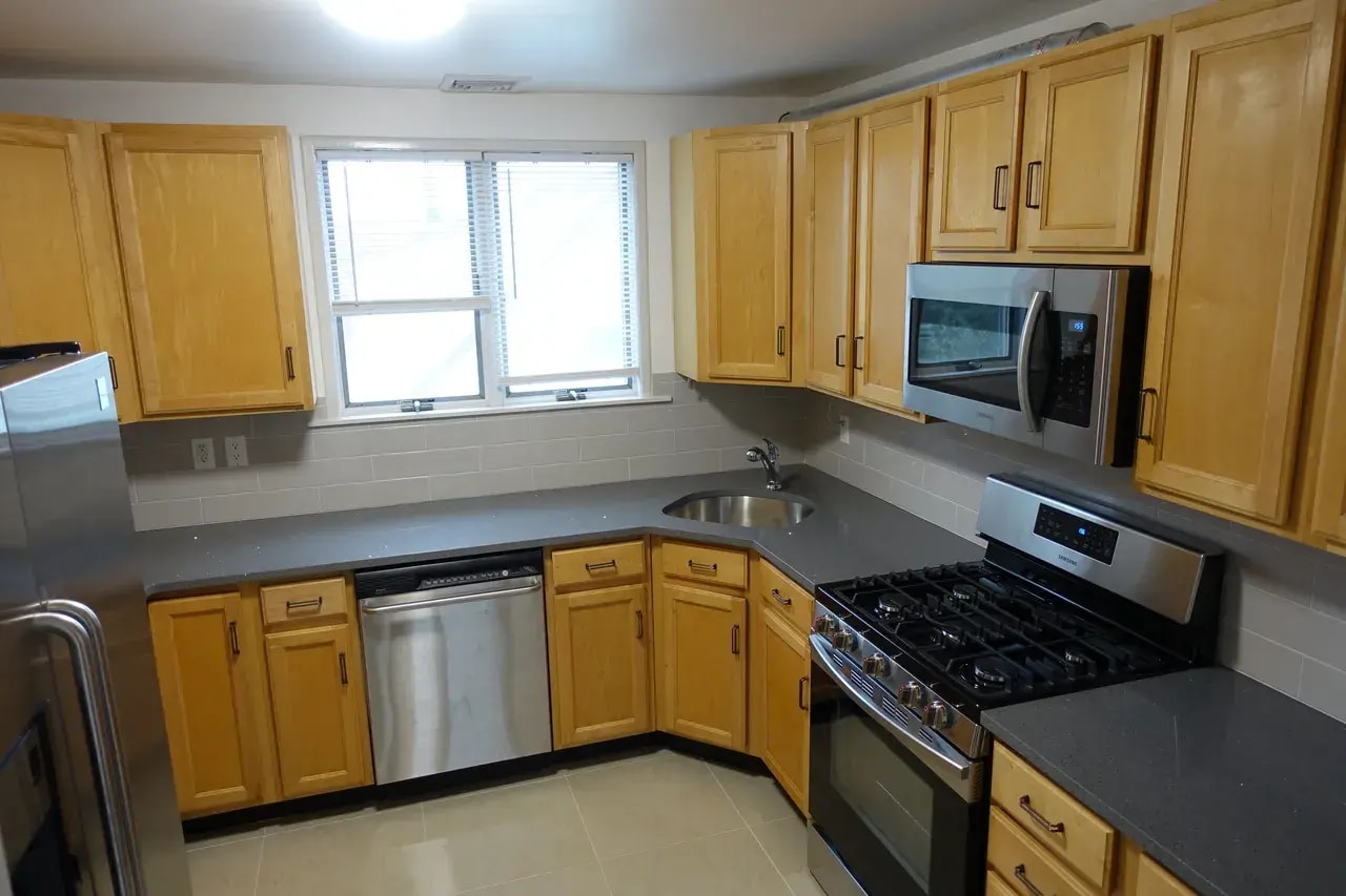 Building Photo - 26 Harding Ct