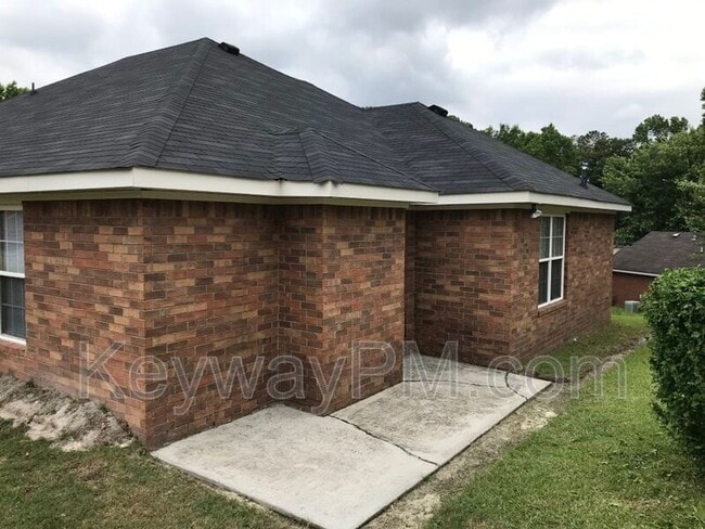 Building Photo - 1017 Caddenwoods Dr