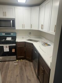 Building Photo - 301X Dupont Ave